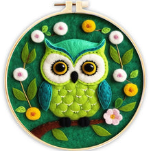 Charger l'image dans la galerie, Kit punch needle chouettes