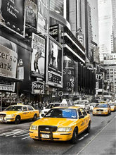 Charger l'image dans la galerie, Broderie diamant new york