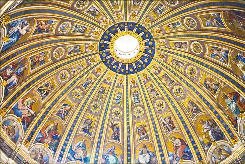 Peinture dans le dome d'une église