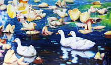 Charger l&#39;image dans la galerie, Trois canards sur un lac
